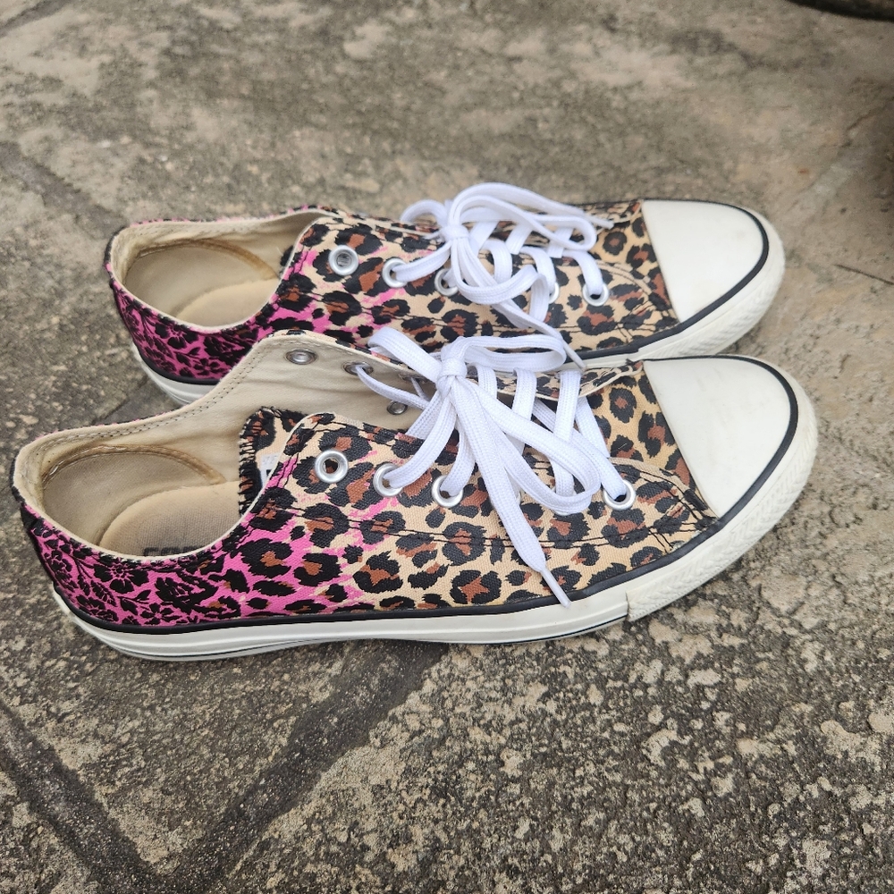 Converse Low-Top Animal Print